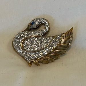 Vintage Park Lane gold-tone Rhinestone Swan Brooch.